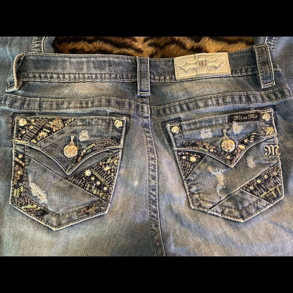 Miss Me Jeans, size 28, used in great condition